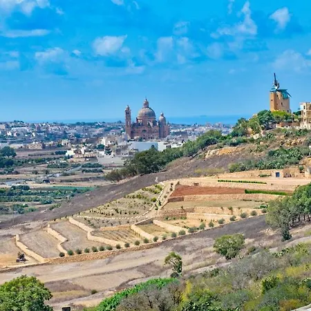 Ta' Dun Martin And Taz-zija Отель типа 