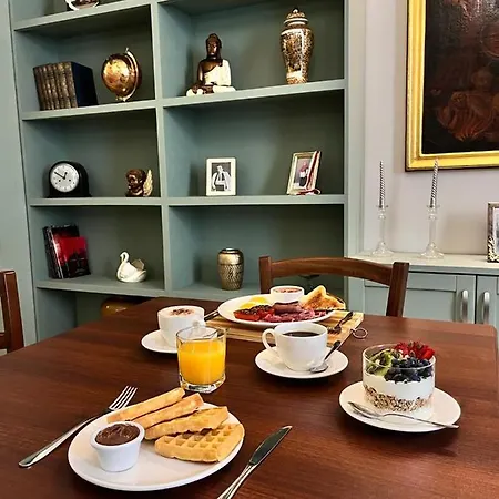 Ta' Dun Martin And Taz-zija