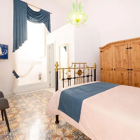 Ta' Dun Martin And Taz-zija Bed & Breakfast Nadur