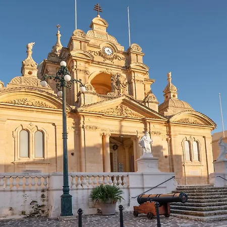 Ta' Dun Martin And Taz-zija B&B