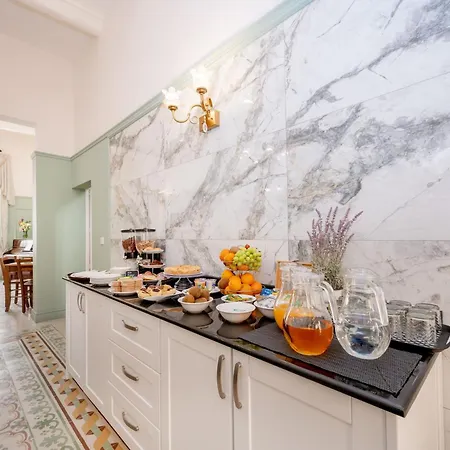 Ta' Dun Martin And Taz-zija Nadur