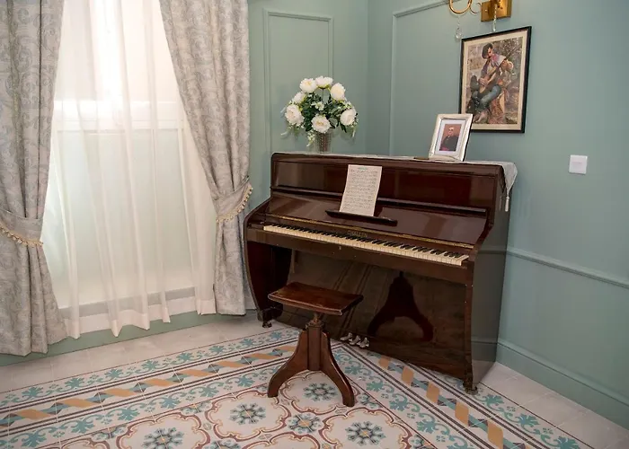 Ta' Dun Martin And Taz-zija Nadur