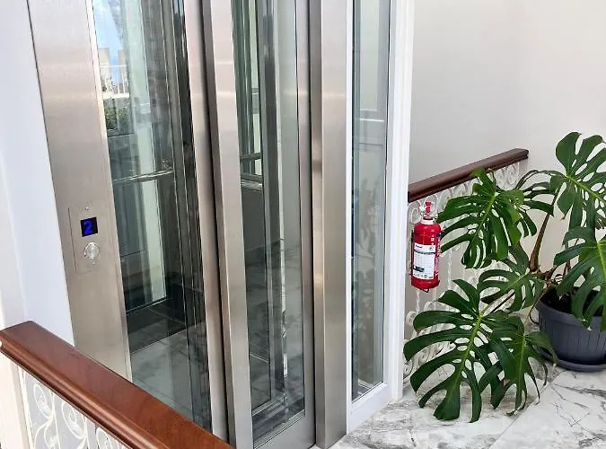 Ta' Dun Martin And Taz-zija 4*