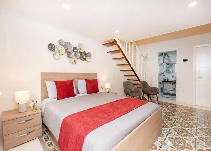 Ta' Dun Martin And Taz-zija 4*