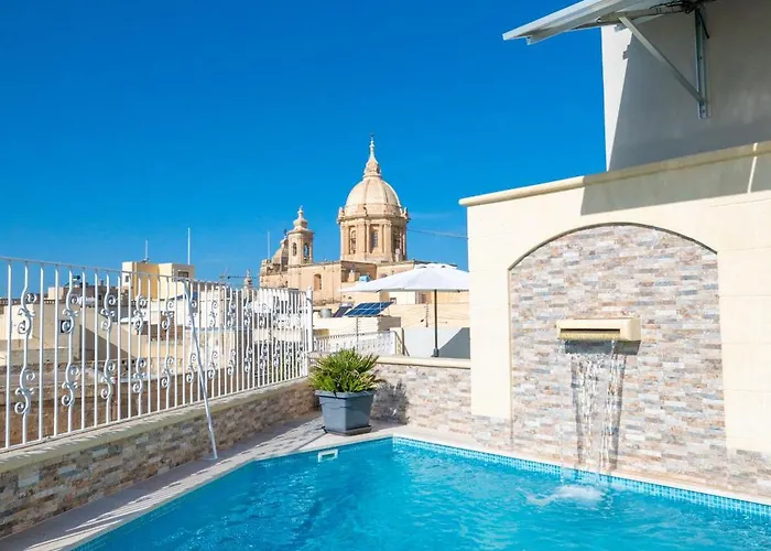 Ta' Dun Martin And Taz-zija Couette-café 4*